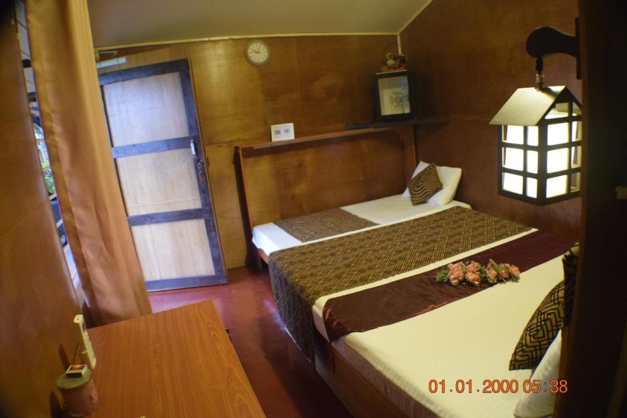Woody Cabana Trincomalee Exterior foto