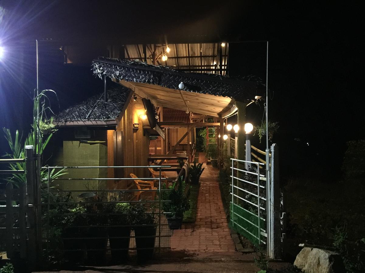 Woody Cabana Trincomalee Exterior foto